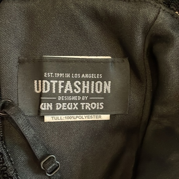 Un Deux Trois (UDT) girls dress size 10 - Picture 5 of 5